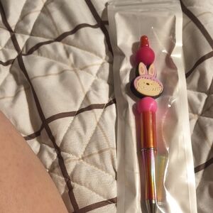 Cheshire Cat Pink and Orange Pen